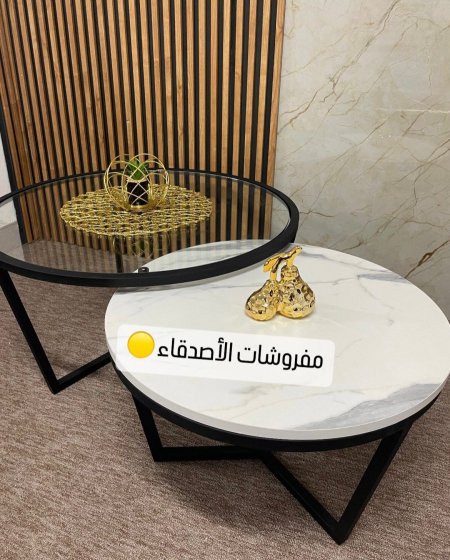 طاولة وسط معدن مع خشب بسعر {500} شيكل